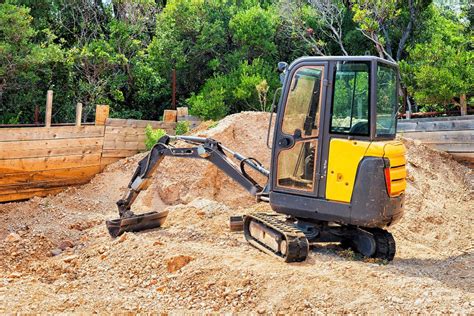 learn how to drive a mini digger|mini digger training requirements.